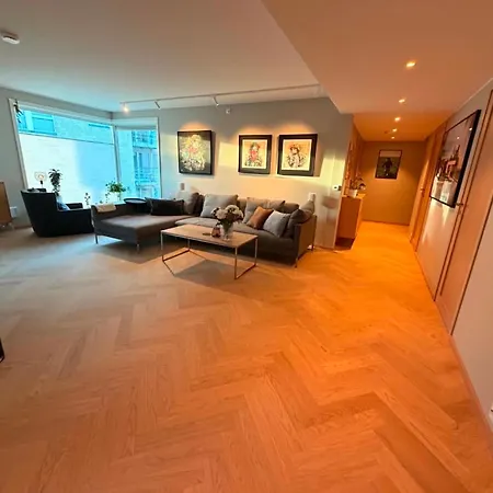 Ons High-end Official In Downtown For Ons Appartement *